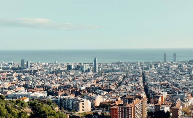 Planes románticos en Barcelona: ideas para disfrutar la ciudad en pareja