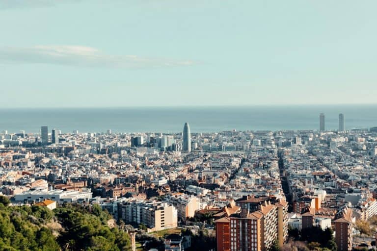 Planes románticos en Barcelona: ideas para disfrutar la ciudad en pareja